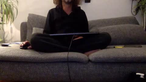 Snapshot of c0rnelius chatting on 10.30.25 c0rnelius online show from 10.30.25