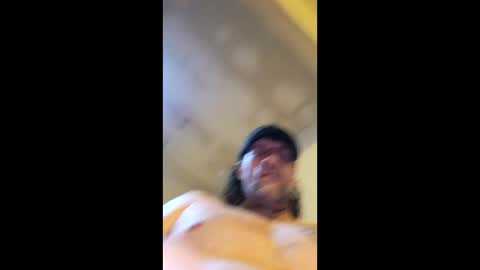 Snapshot of c5885470539954 chatting on 12.15.25 c5885470539954 online show from 12.15.25