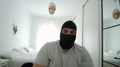 Snapshot of c66752837 chatting on 05.13.26 clark kent online show from 05.13.26