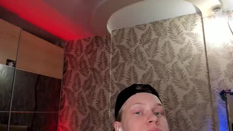 Snapshot of cactusjames_69 chatting on 09.17.25 James online show from 09.17.25