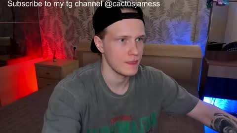 Snapshot of cactusjames_69 chatting on 10.28.25 James online show from 10.28.25