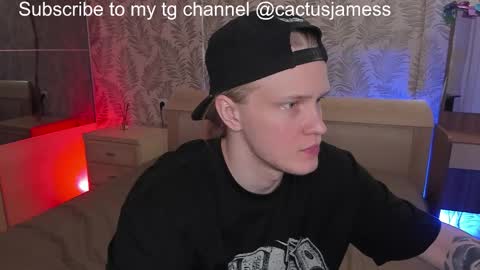 Snapshot of cactusjames_69 chatting on 11.15.25 James online show from 11.15.25