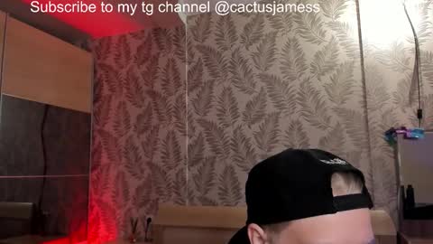 Snapshot of cactusjames_69 chatting on 12.17.25 James online show from 12.17.25