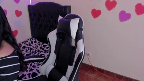 caelisse_cb online show from 04.02.26