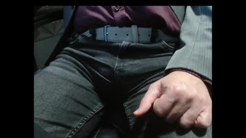 Snapshot of cafetabac chatting on 10.27.25 cafetabac online show from 10.27.25