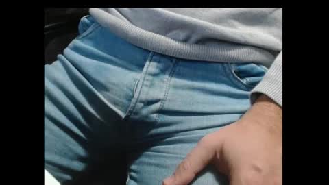 Snapshot of cafetabac chatting on 11.05.25 cafetabac online show from 11.05.25