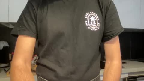 Snapshot of cagouler chatting on 01.30.25 cagouler online show from 01.30.25