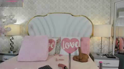 Cahitlin  online show from 01.08.26