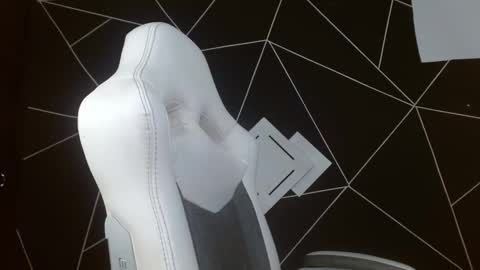 Snapshot of cailynmusa chatting on 12.12.24 cailynmusa online show from 12.12.24