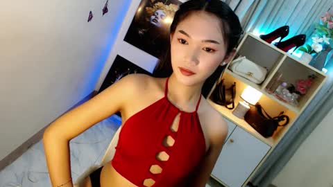 Snapshot of caitlin_x chatting on 02.01.26 caitlin online show from 02.01.26