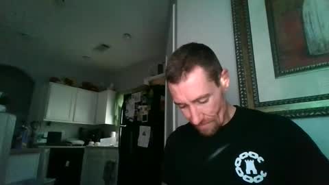 Snapshot of calbry82 chatting on 10.31.25 calbry82 online show from 10.31.25