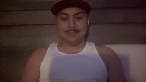 Snapshot of cali_boy818 chatting on 11.21.25 . online show from 11.21.25