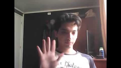 Snapshot of caligula_99 chatting on 10.08.25 Calgula online show from 10.08.25