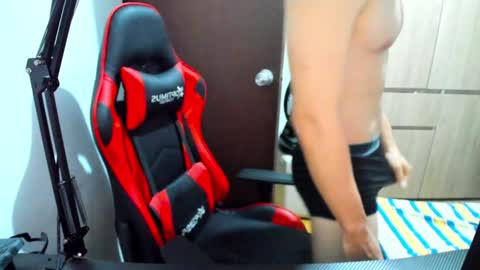 calihotcaliente27 online show from 01.10.25