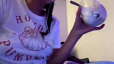 calishop1 online show from 10.12.25