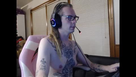 Calista Chaos online show from 11.25.25