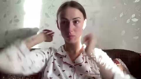 Anna online show from 12.18.24