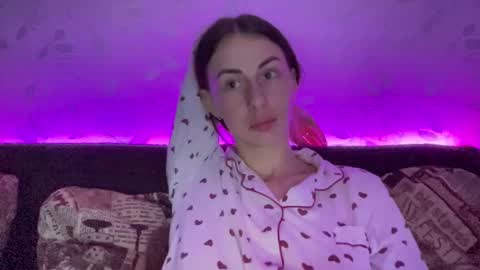 Anna online show from 12.24.24