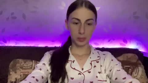 Anna online show from 01.10.25