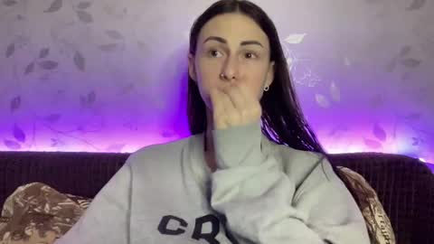 Anna online show from 01.24.25