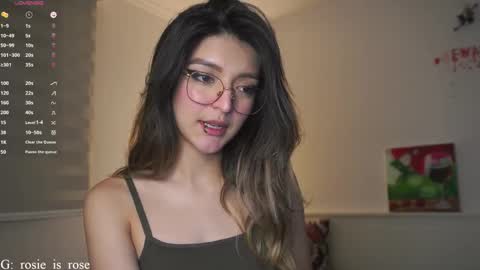   online show from 03.04.25