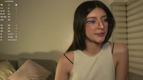 Snapshot of call_me_rosie chatting on 07.17.26 online show from 07.17.26
