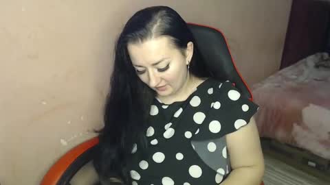 Snapshot of call_me_shaya chatting on 12.13.24 Shaya online show from 12.13.24