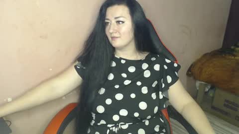 Snapshot of call_me_shaya chatting on 12.18.24 Shaya online show from 12.18.24