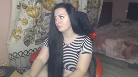 Snapshot of call_me_shaya chatting on 01.30.25 Shaya online show from 01.30.25