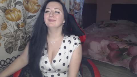 Snapshot of call_me_shaya chatting on 02.17.25 Shaya online show from 02.17.25