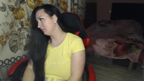 Snapshot of call_me_shaya chatting on 03.07.25 Shaya online show from 03.07.25