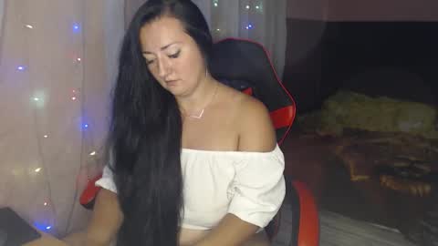 Snapshot of call_me_shaya chatting on 09.09.25 Shaya online show from 09.09.25