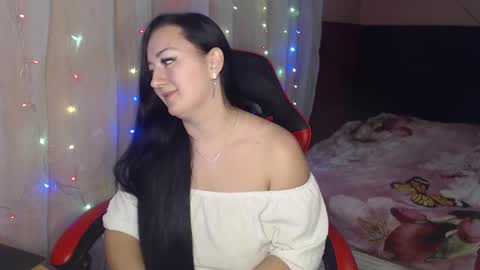 Snapshot of call_me_shaya chatting on 02.05.26 Shaya online show from 02.05.26