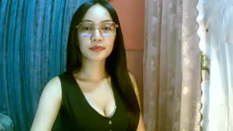 Freya online show from 09.30.25