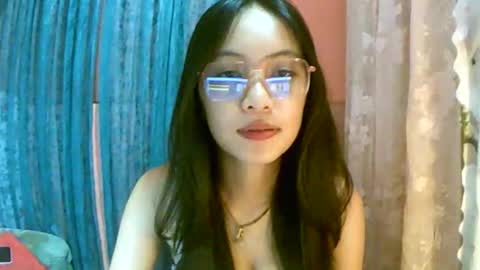 Freya online show from 10.14.25