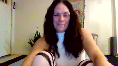 Calli online show from 01.03.25
