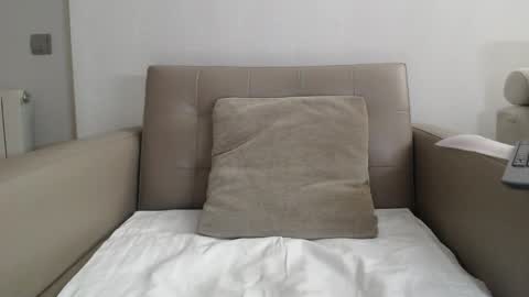 callme_kim online show from 04.16.26