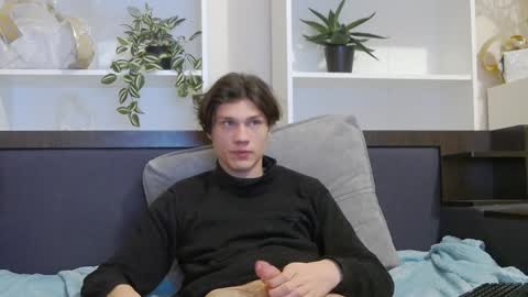 Snapshot of calvin_cay chatting on 01.11.25 Calvin online show from 01.11.25