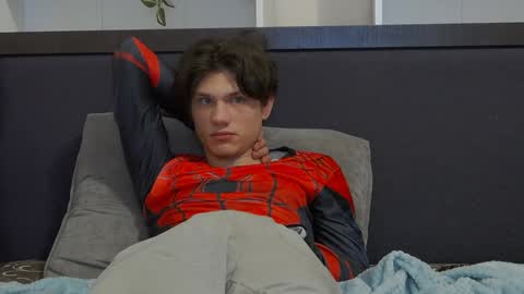 Snapshot of calvin_cay chatting on 01.30.25 Calvin online show from 01.30.25