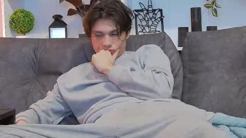 Snapshot of calvin_cay chatting on 03.12.25 Calvin online show from 03.12.25