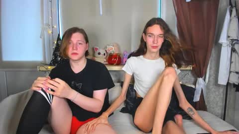 Snapshot of calvin_kevin_grem chatting on 10.23.25 Calvin Kevin Grem online show from 10.23.25