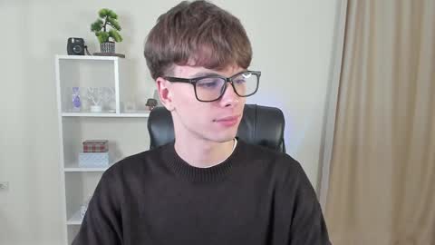 Hey I am Calvin  online show from 12.03.24