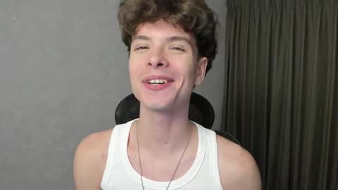 Snapshot of calvin_loves_you chatting on 02.05.26 Hey I am Calvin online show from 02.05.26