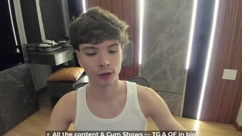Snapshot of calvin_loves_you chatting on 06.07.26 Hey I am Calvin online show from 06.07.26