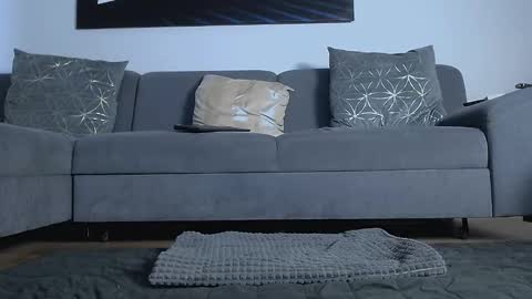 Calvin  online show from 02.16.25