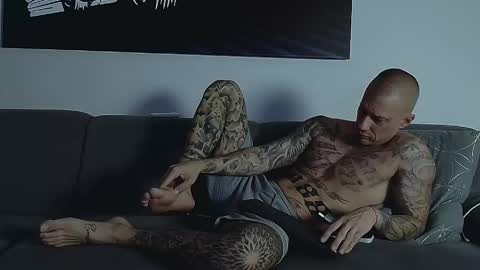 Calvin  online show from 09.18.25