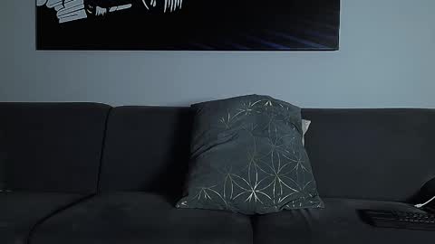 Calvin  online show from 10.07.25