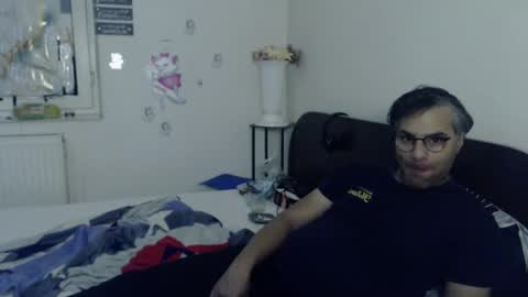 Calvinjohnlad online show from 11.22.25