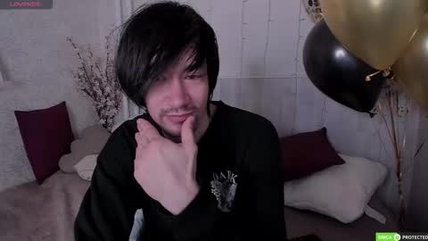 Snapshot of calvinowens chatting on 11.06.25 Calvin Owens online show from 11.06.25