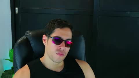 camara110 online show from 02.19.25